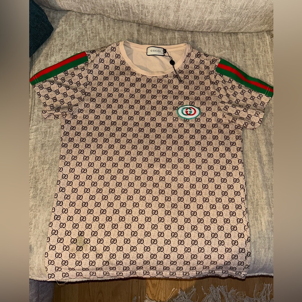 Boutique shirt